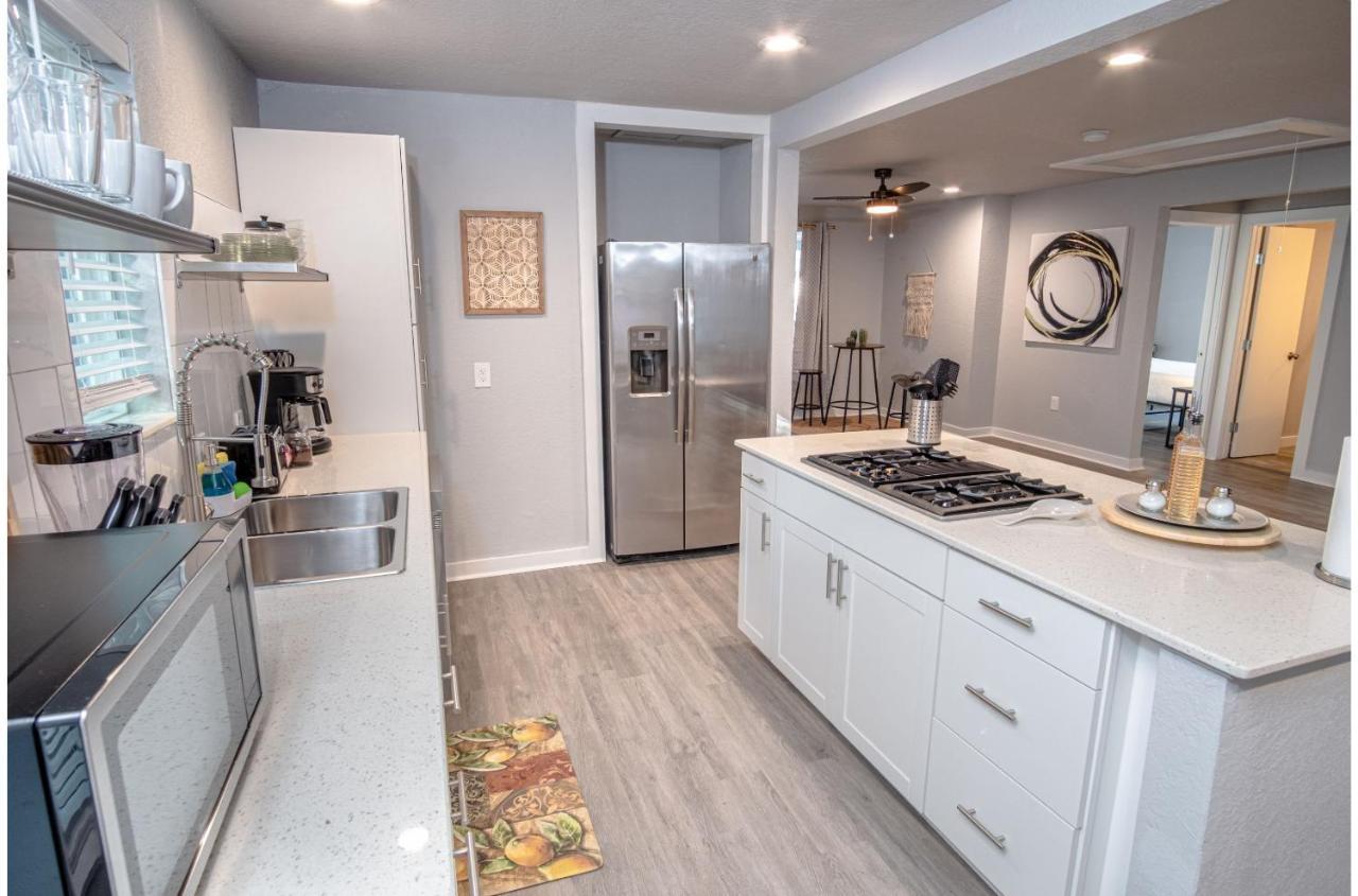 Casa vacanze Stylish 4 Br2ba Renovated Near Downtown